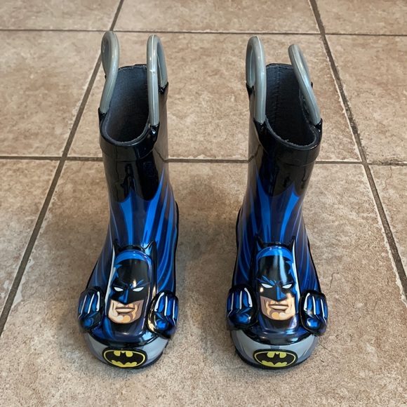 Western Chief Batman Rain Boots - Picture 2 of 9